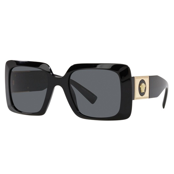 Versace Accessories - 🔥SOLD🔥Versace Black and Gold Square Sunglasses